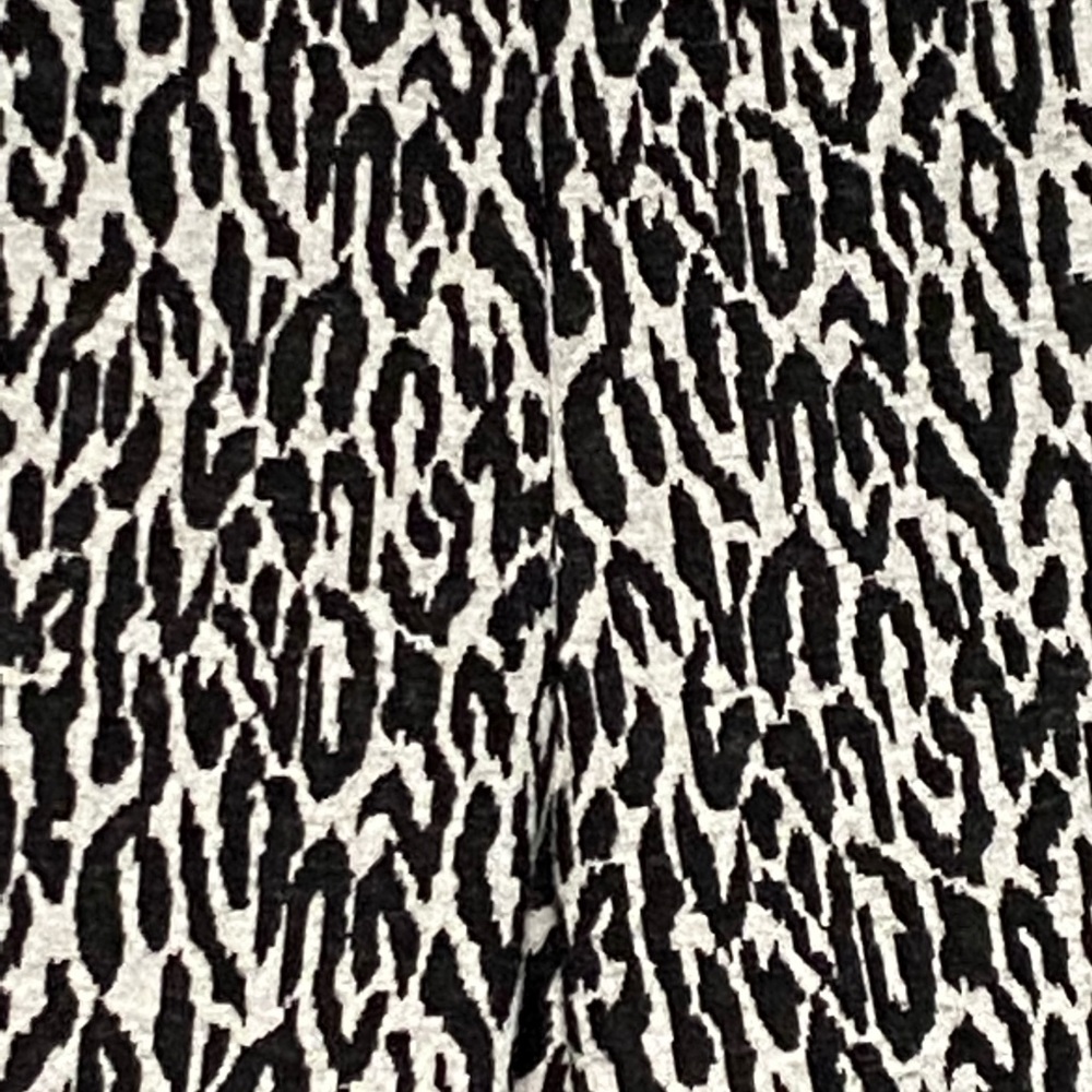 Forever 21 3X Animal Print Elastic Waist Bell Bottom Pants Gray Black - Picture 5 of 8